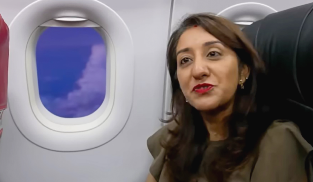 Woman Takes A Plane To Work Every Day Because It’s More Affordable Than Renting In The City